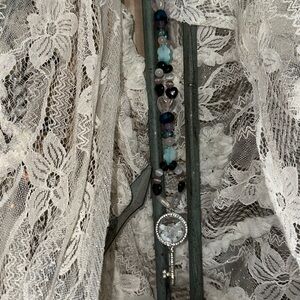 DreamLand Sparkle HangCharm (Rose Quartz, Amethyst,Pink & White Cat’s Eye)